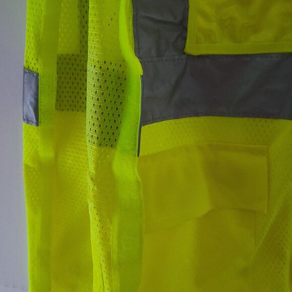 VEA HIGH-VISABILITY REFLECTIVE SAFETY VEST | TYPE R CLASS 2 | SIZE MEDIUM - Picture 6 of 14